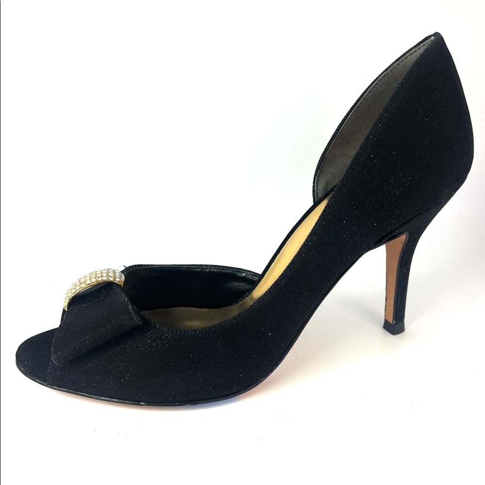 Classic dress black J Renee shoes new in box